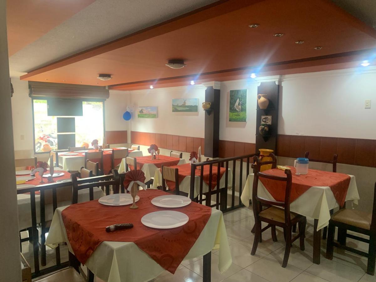 Hostal Jora Continental Котакачи Экстерьер фото