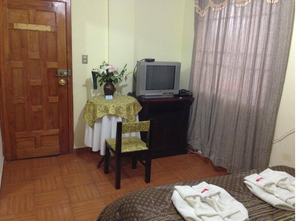 Hostal Jora Continental Котакачи Номер фото